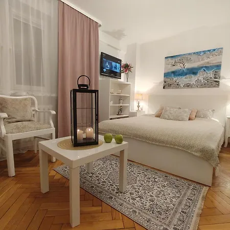 M Swietokrzyska View