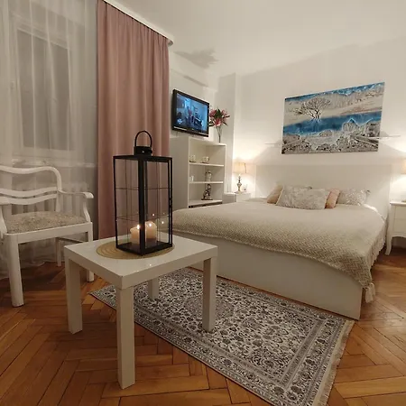 Apartman M Swietokrzyska View *