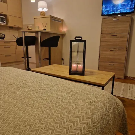 M Swietokrzyska View *