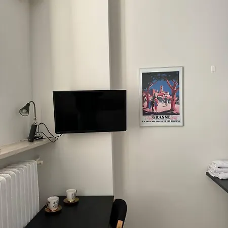 M Swietokrzyska View Apartman