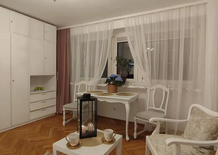 M Swietokrzyska View