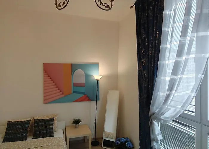 M Swietokrzyska View *